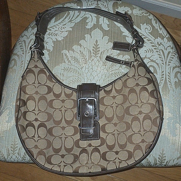Coach Handbags - Coach Shoulder Bag